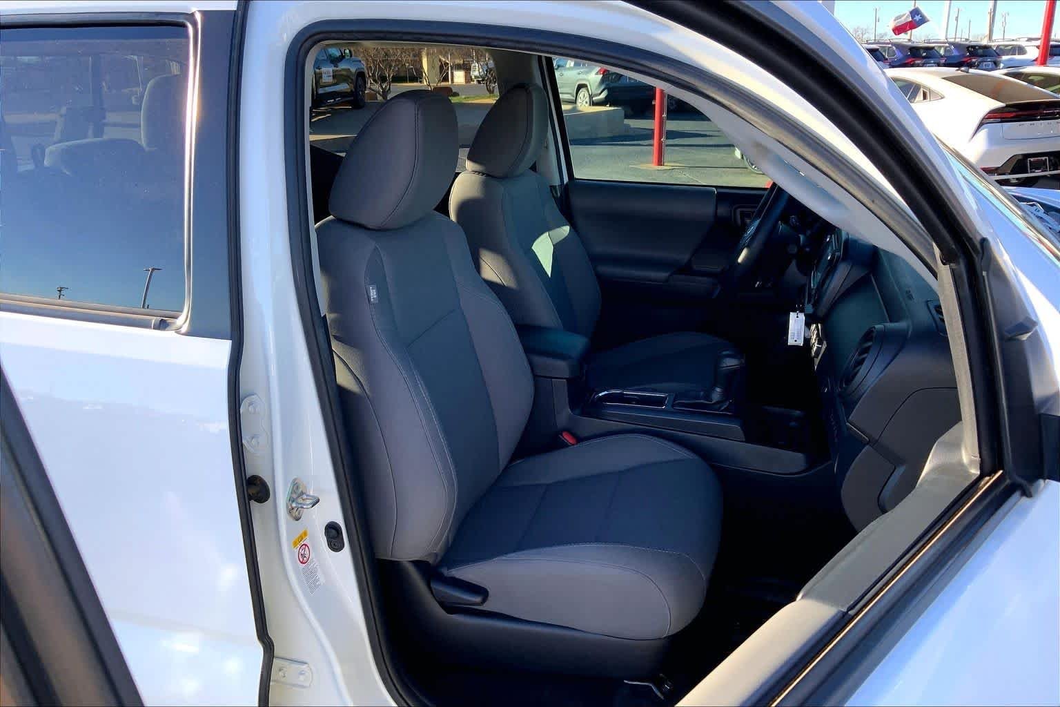 Used 2019 Super White Toyota SR image 8