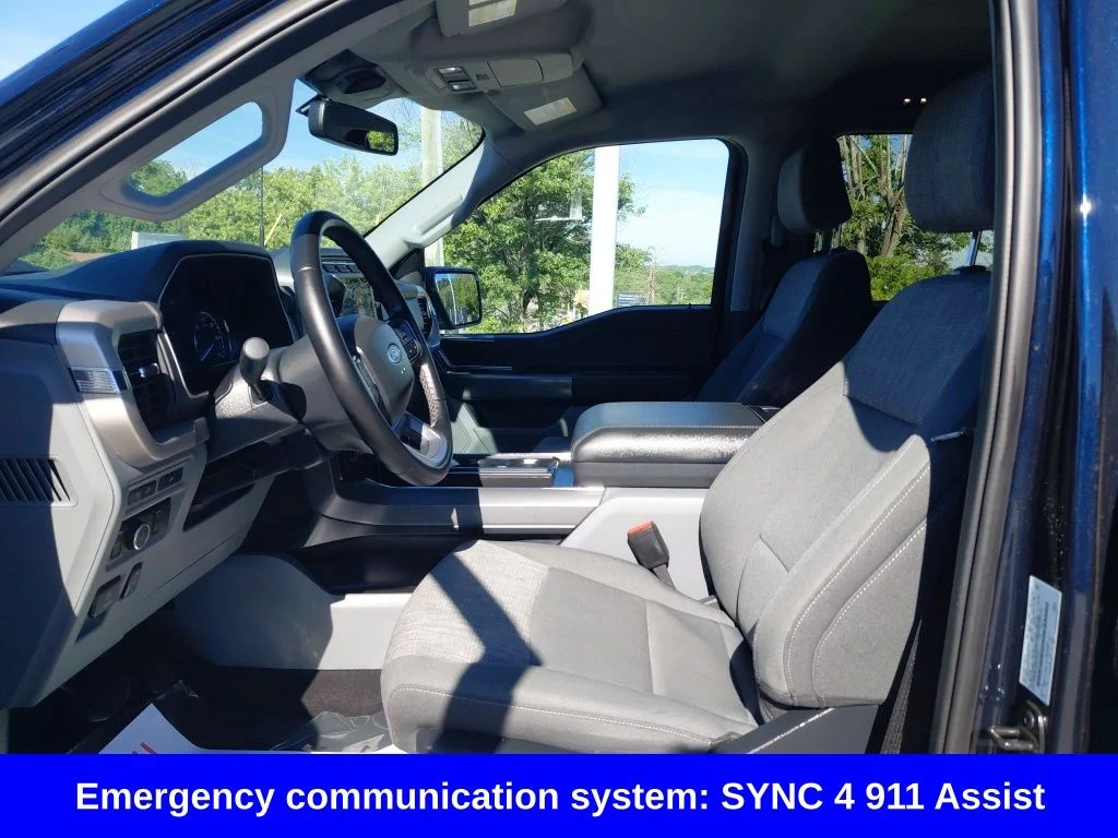 Used 2023 Blue Ford XLT image 27