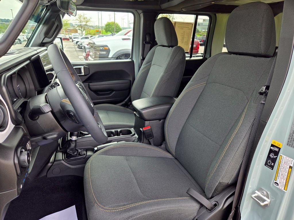 Used 2024 Gray Jeep Sport S 4xe image 15