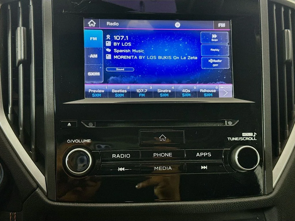Used 2020 Gray Subaru Premium image 17