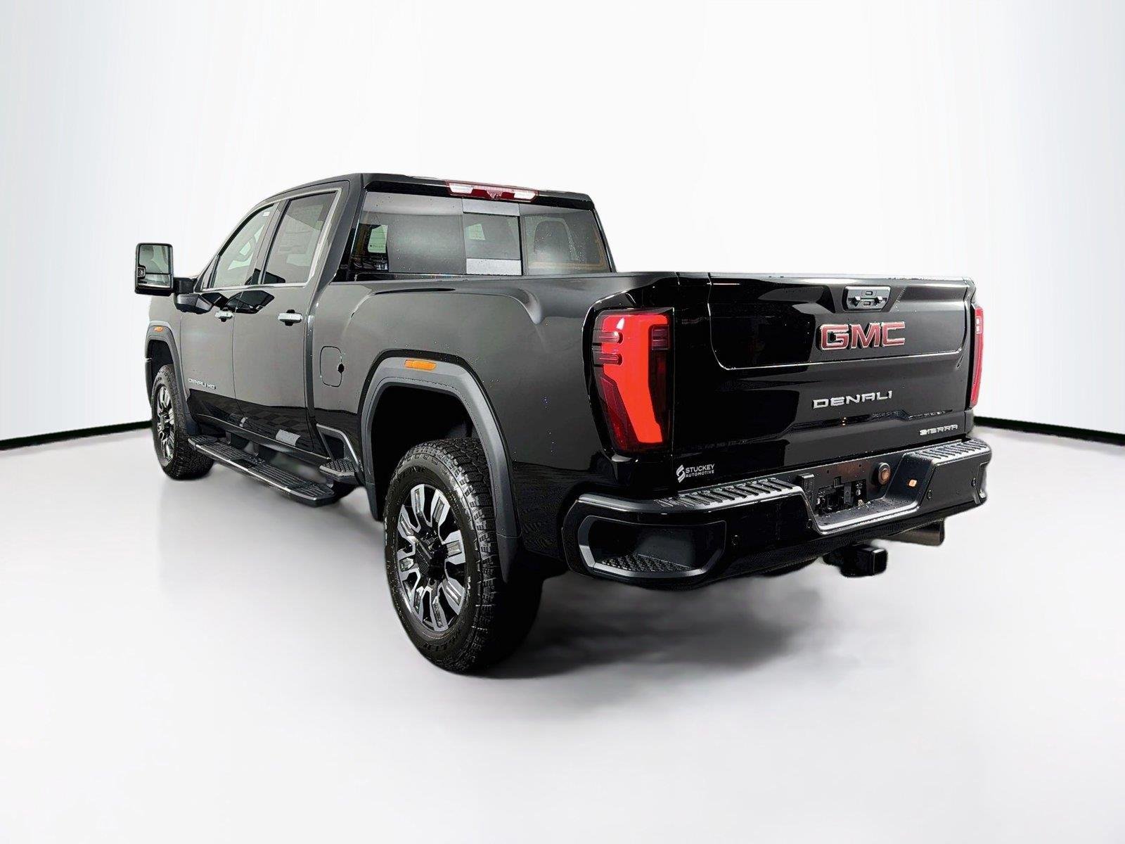 2026 GMC Sierra 2500HD Denali - Photo 9