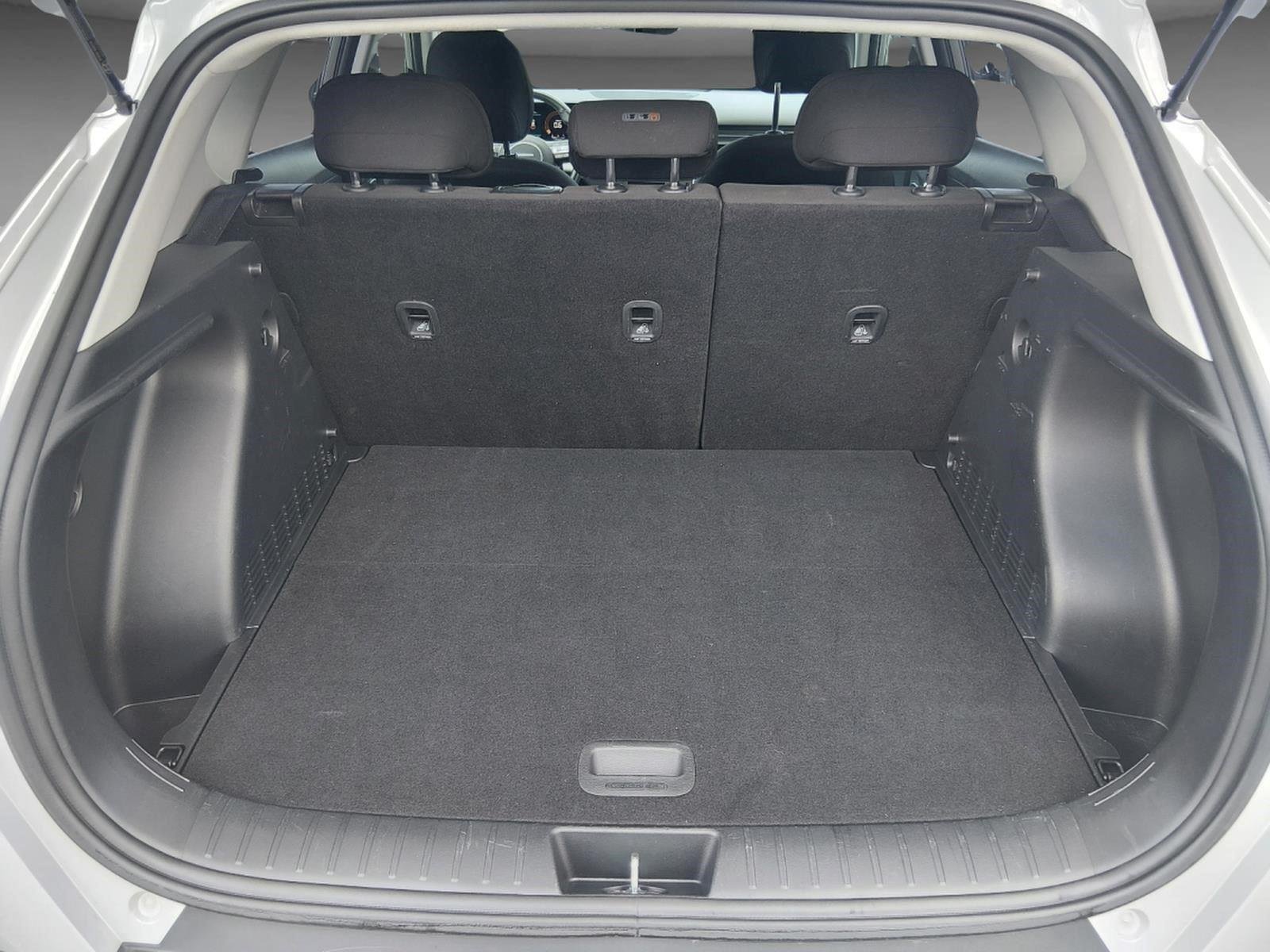 Used 2025 Cyber Gray Metallic Hyundai SEL image 20