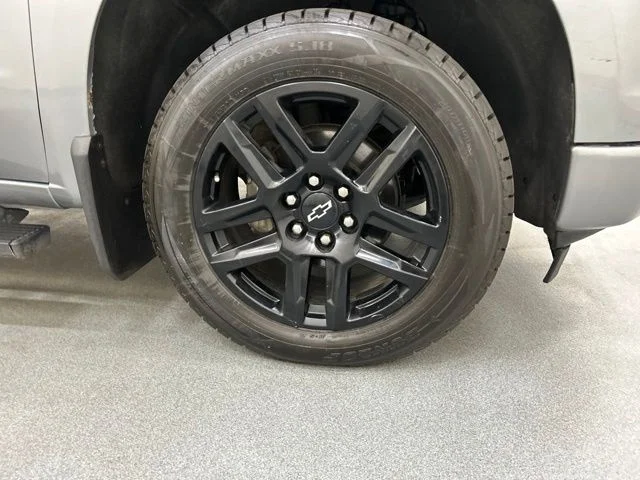 Used 2023 Gray Chevrolet RST image 30