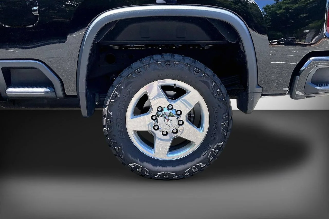 Certified Used 2024 Black Chevrolet Custom image 32