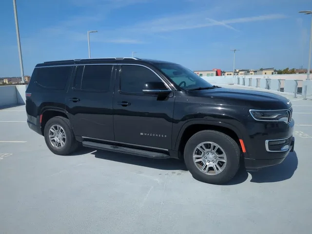 Pre-Owned 2024 Jeep Wagoneer