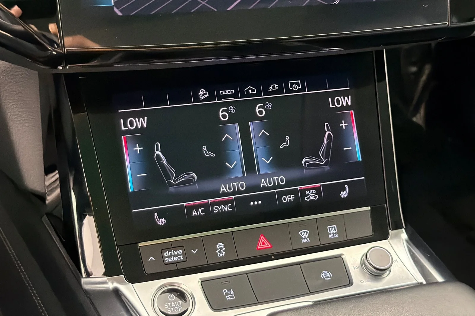 Used 2024 Manhattan Gray Metallic Audi Premium quattro image 20