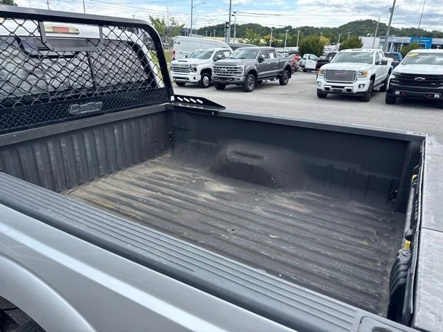Used 2016 Silver Ford Lariat image 14