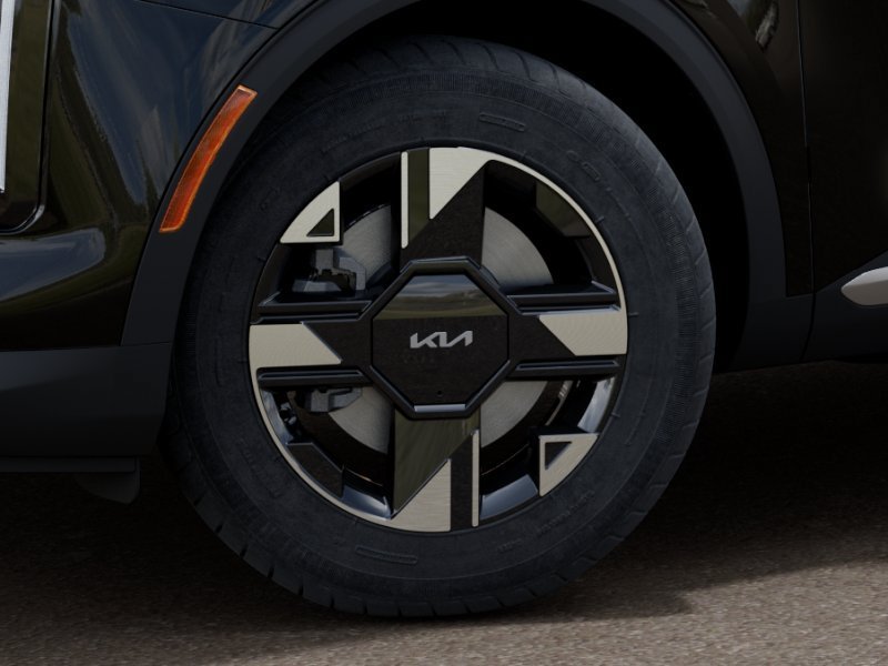 New 2026 Fusion Black Kia LX image 9