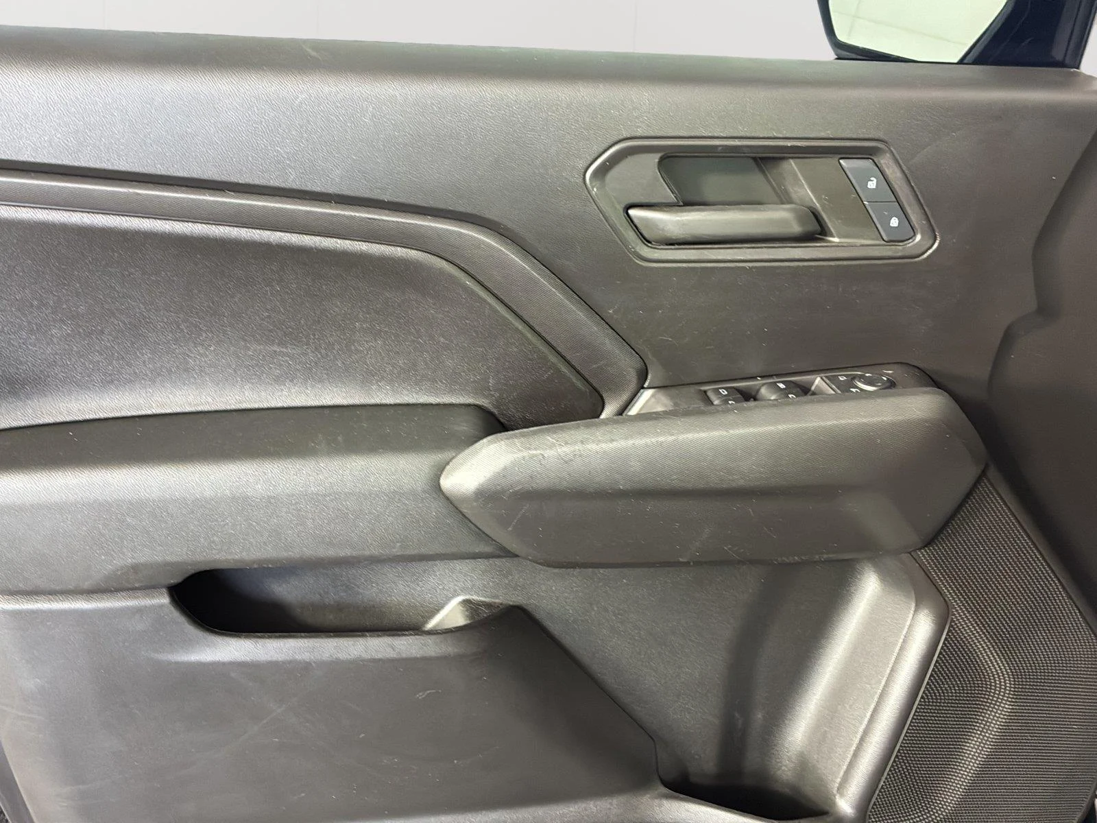 Used 2023 Black Chevrolet 4WD Trail Boss image 25