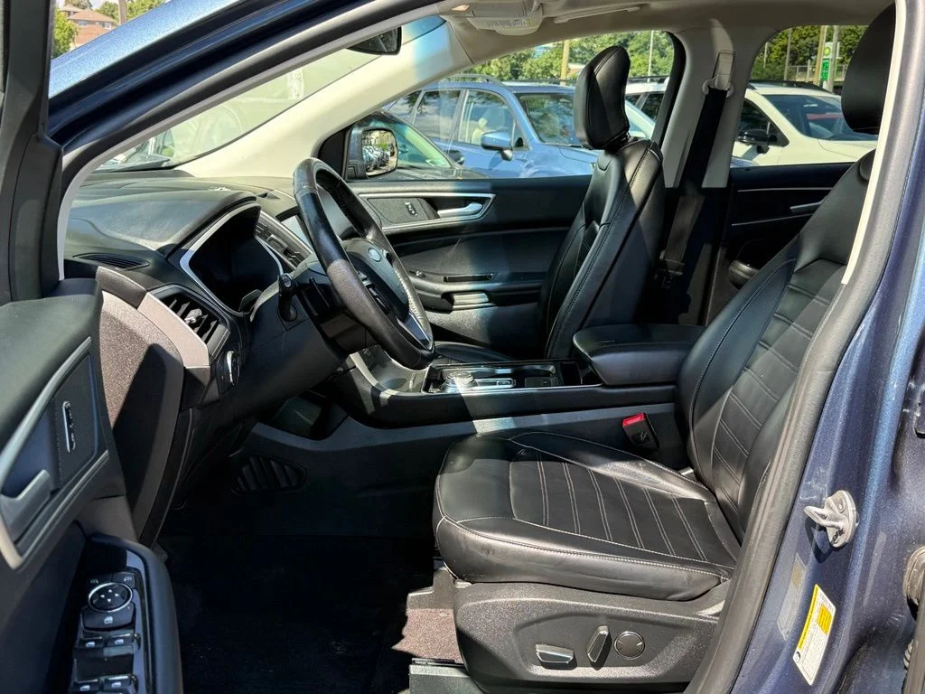 Used 2019 Blue Metallic Ford SEL image 23
