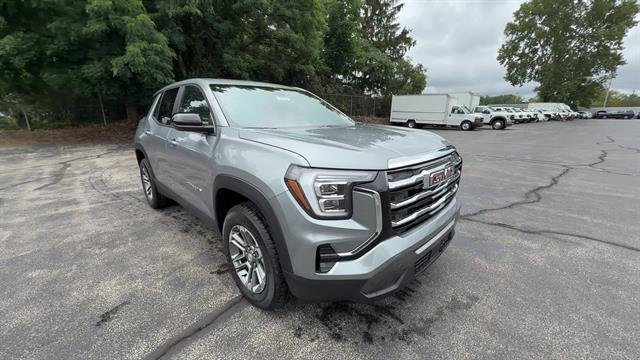 New 2026 Sterling Metallic GMC Elevation image 2