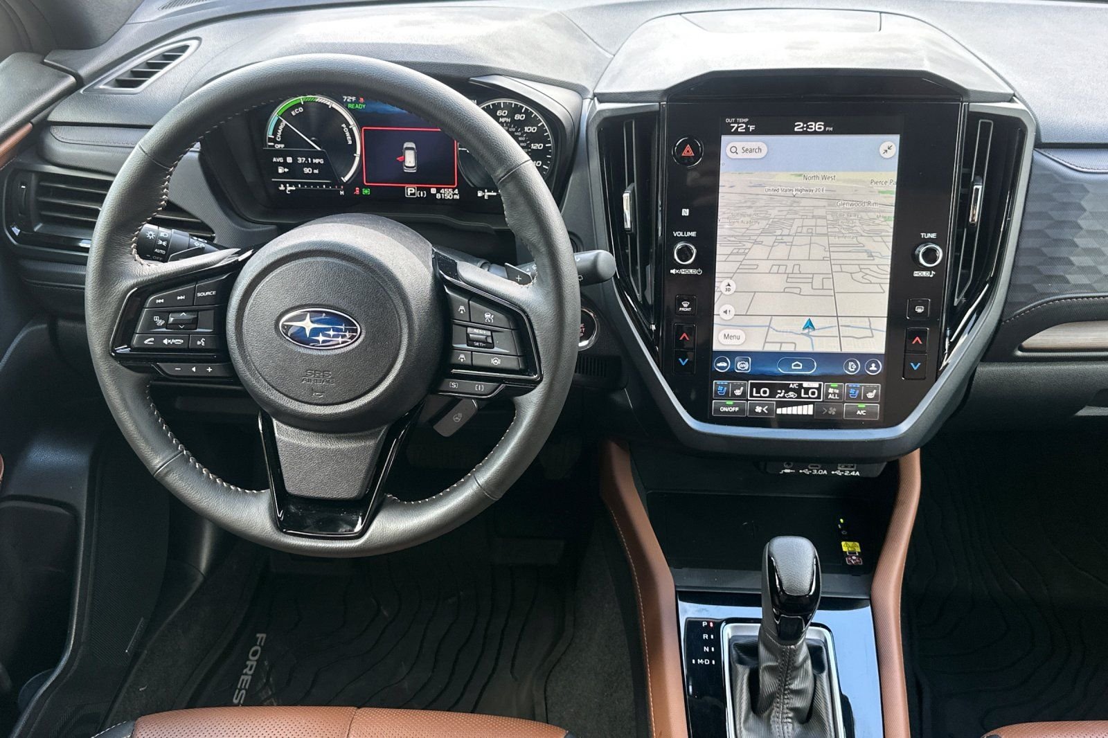 Used 2025 White Subaru Touring image 14