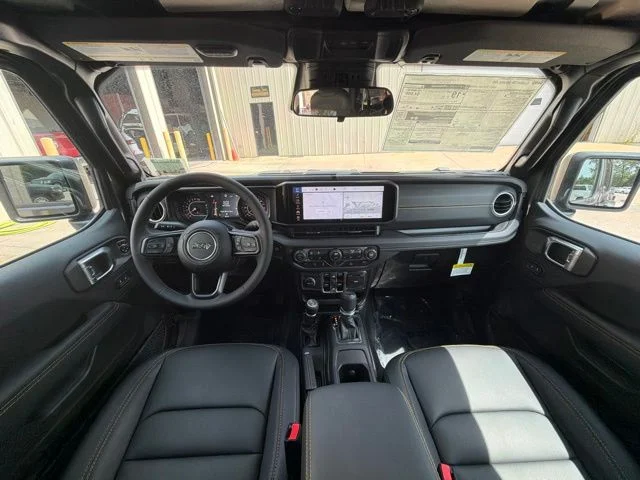 New 2026 Granite Crystal Metallic Clearcoat Jeep Sahara image 15