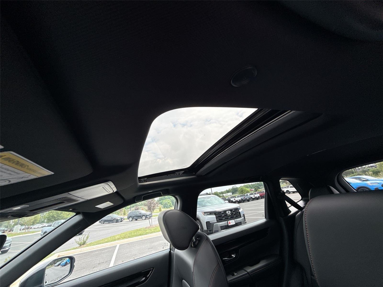 2025 Honda CR-V Sport Touring - Photo 16