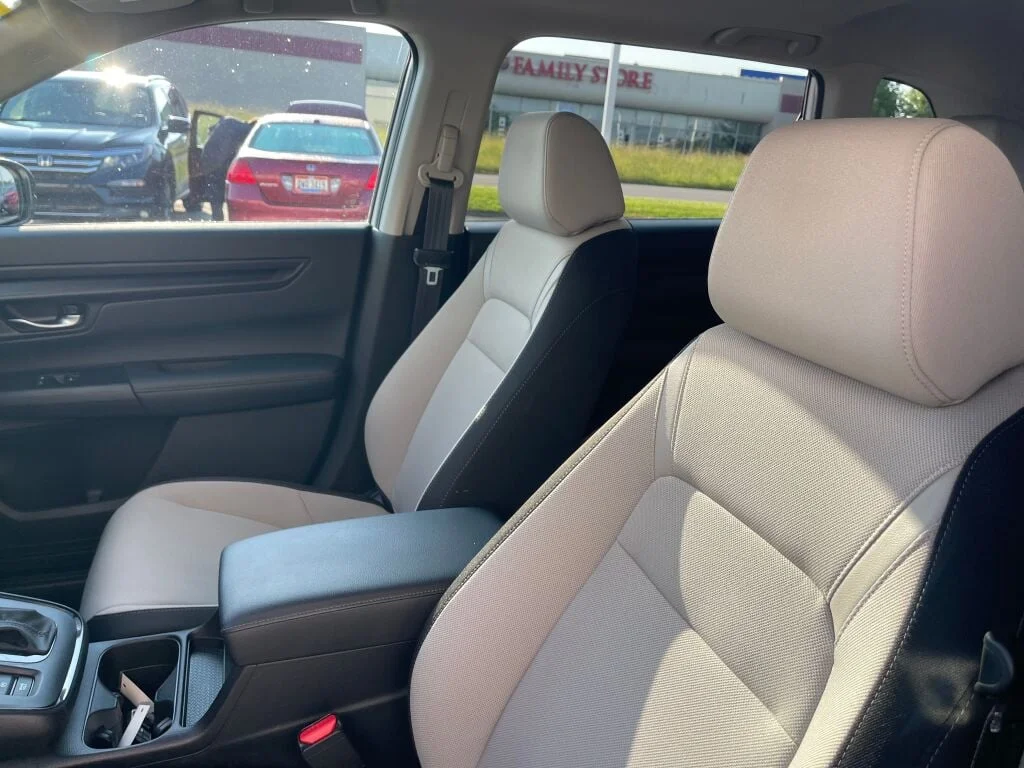 Used 2024 Platinum White Pearl Honda EX image 6