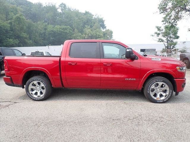 New 2026 Molten Red Pearl-Coat Exterior Paint RAM Big Horn/Lone Star image 9