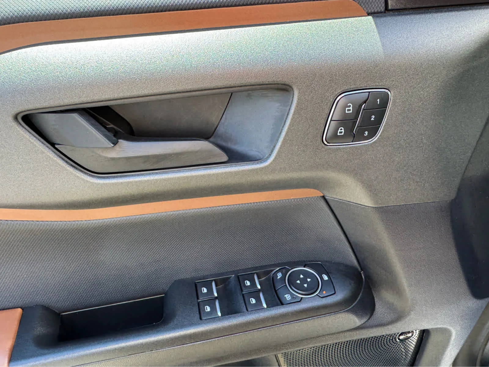 Certified Used 2025 Desert Sand Ford Outer Banks image 14