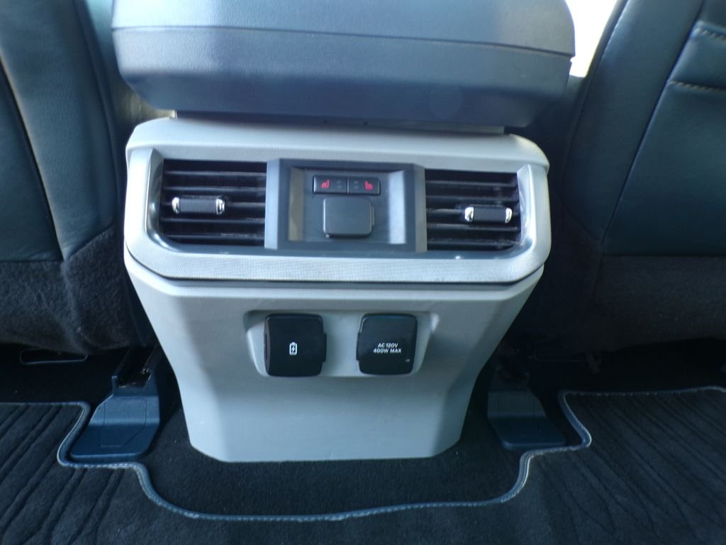 Used 2022 White Metallic Ford Limited image 32