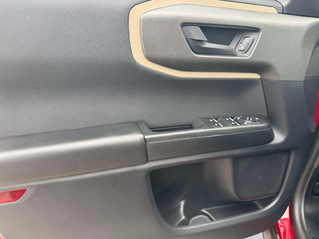 Used 2025 Red Ford Big Bend image 17