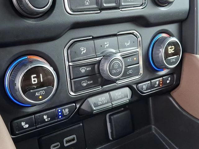 Used 2023 Blue Chevrolet High Country image 14
