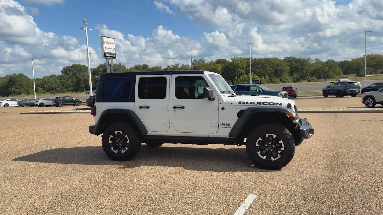 Used 2026 Bright White Clearcoat Jeep Rubicon image 2