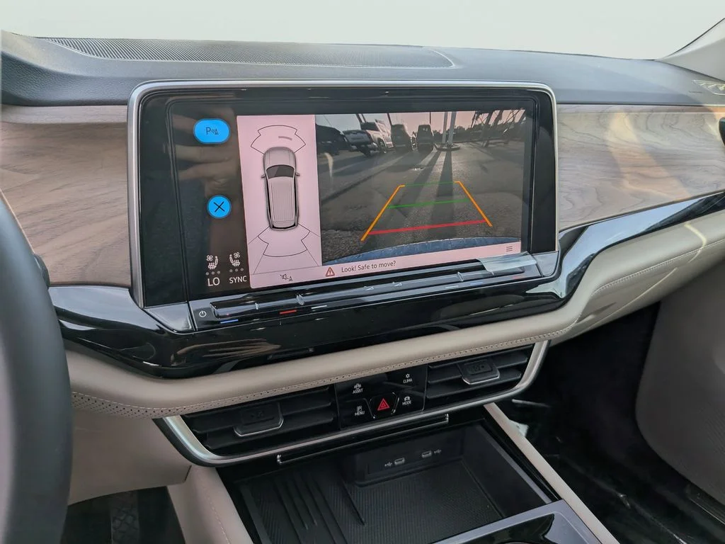 New 2026 Gray Volkswagen 2.0T SE w/Technology image 18