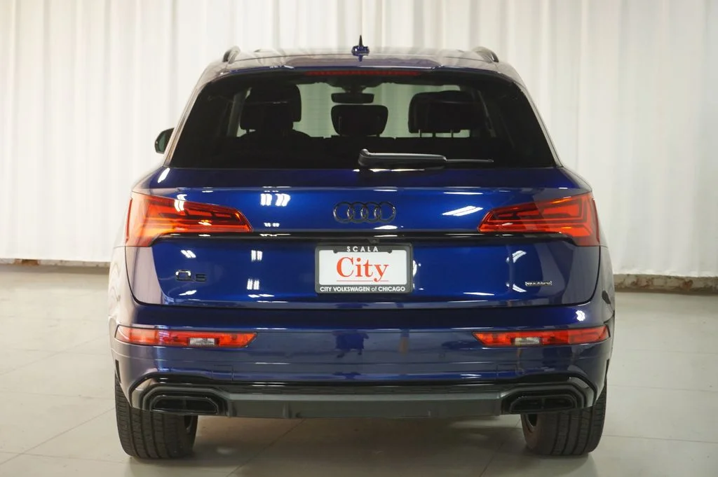 Used 2023 Navarra Blue Metallic Audi 45 S line Premium image 8