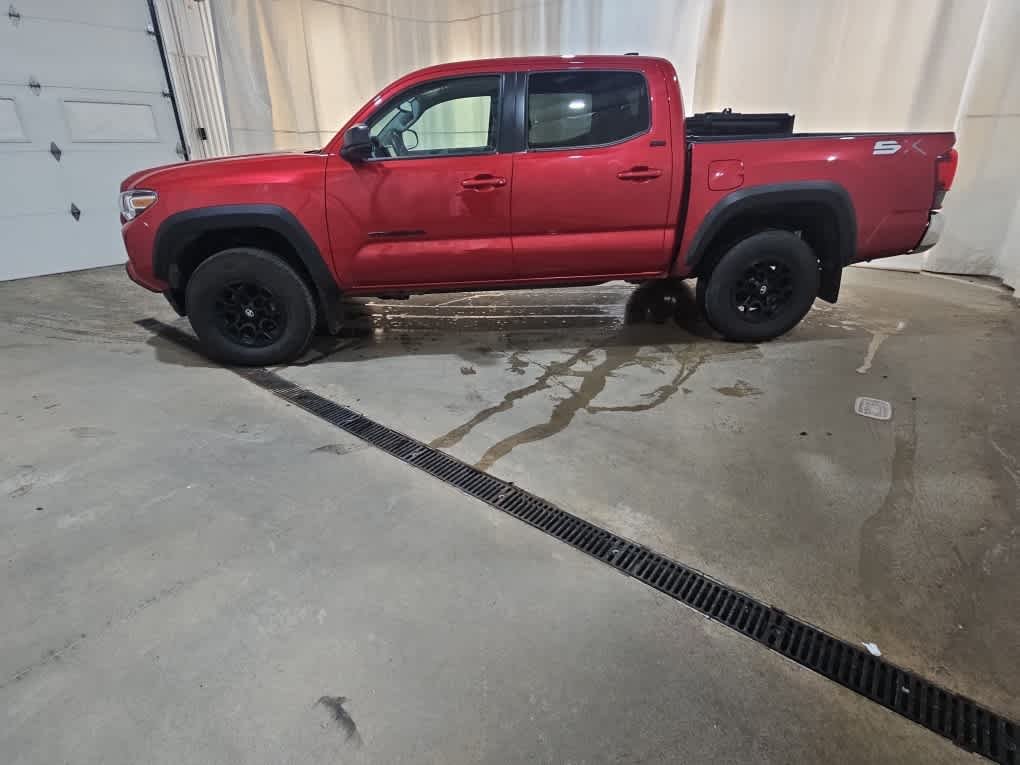 Used 2023 Barcelona Red Metallic Toyota SR5 image 4