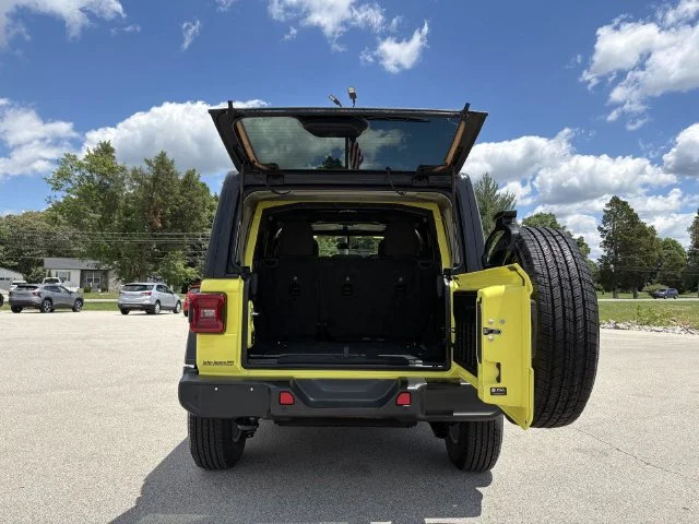 Used 2022 Yellow Jeep Unlimited Sport S image 14