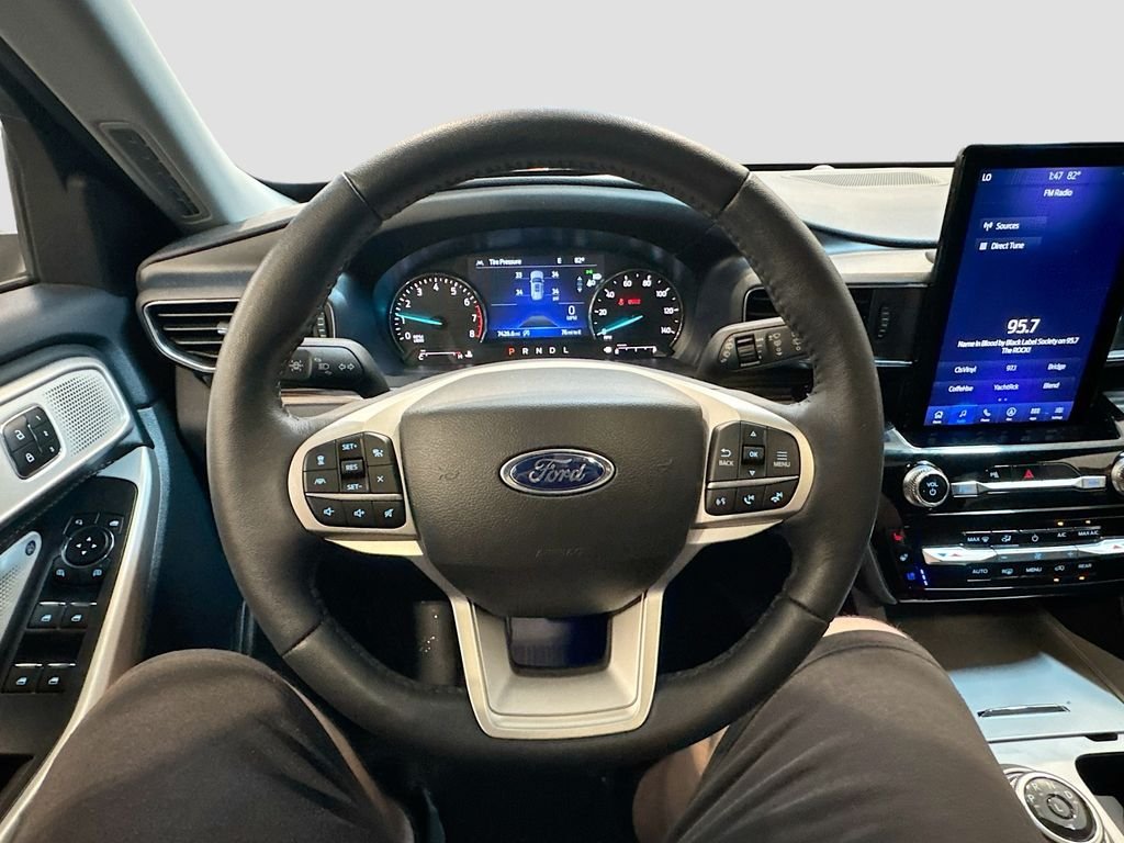 Used 2024 Black Ford Limited image 11