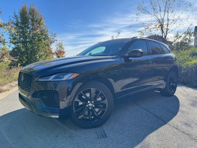2026 Jaguar F-PACE P400 R-Dynamic S's photo