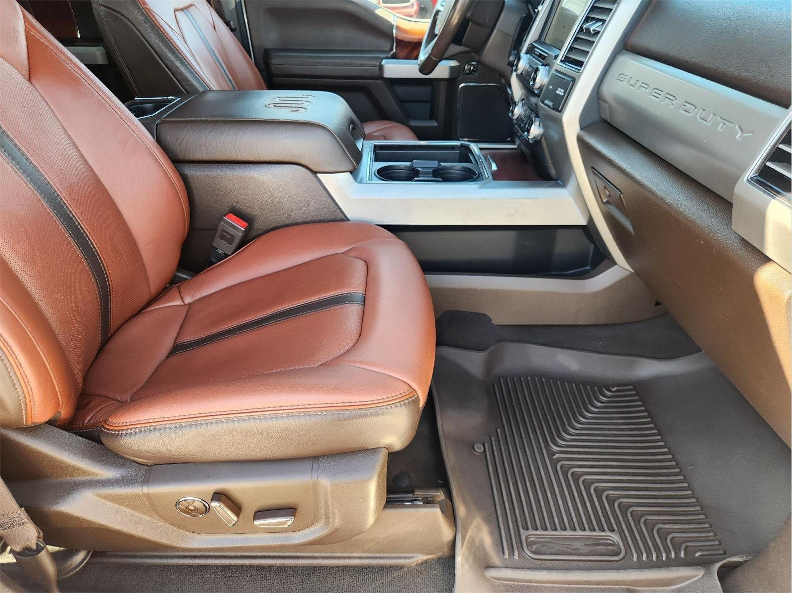 2021 Ford Super Duty F-250 photo 14 of 34