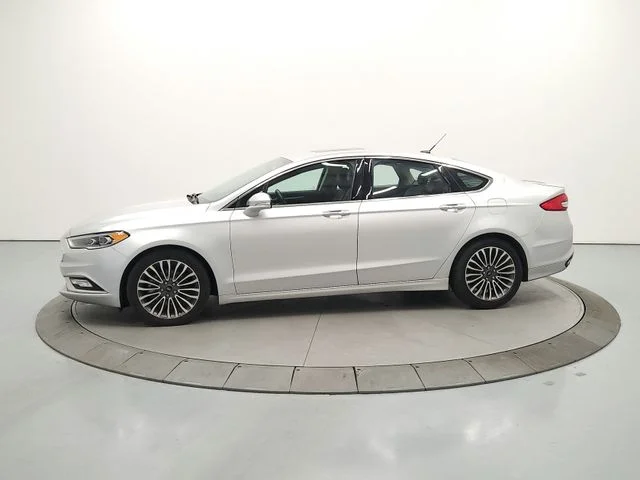 Used 2018 Silver Ford Titanium image 5