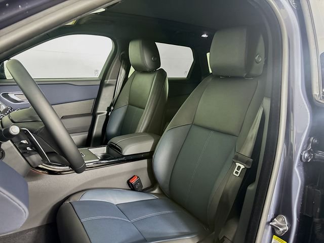 Certified Used 2026 Varesine Blue Land Rover Dynamic SE image 21