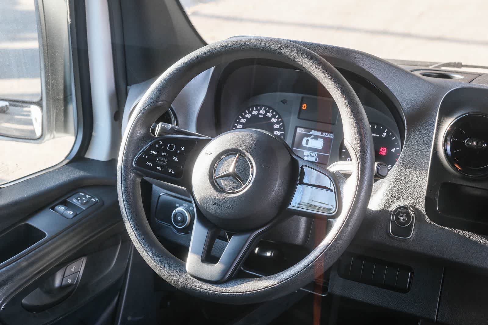 Used 2023 Arctic White Mercedes-Benz Cargo 144 WB image 15