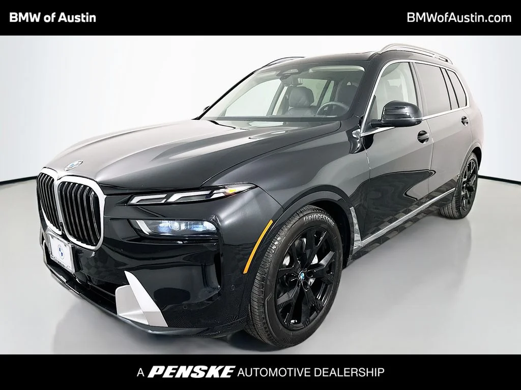 2023 BMW X7 xDrive40i's photo