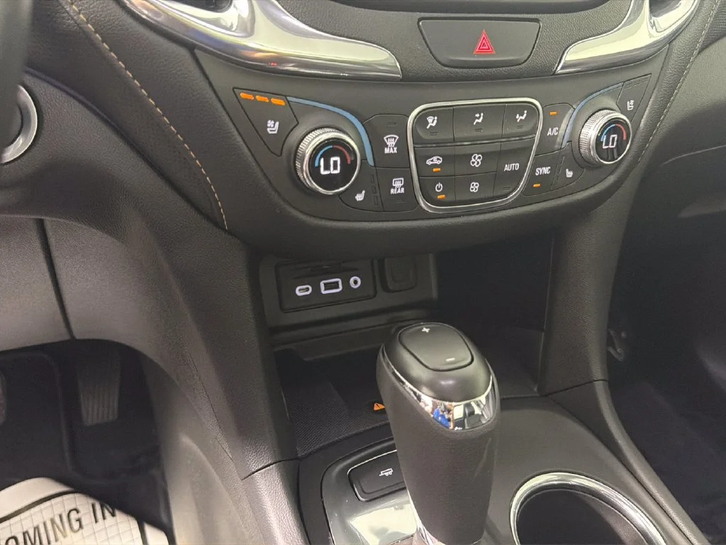 2020 Chevrolet Equinox Premier - Photo 23