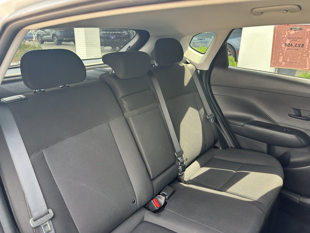 Used 2025 Cyber Gray Metallic Hyundai SEL image 32