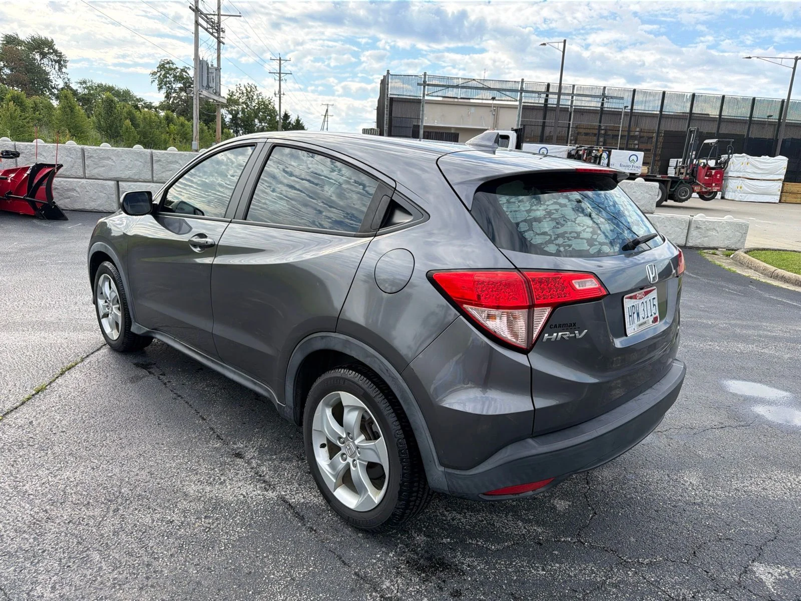 Used 2016 Modern Steel Metallic Honda LX image 4