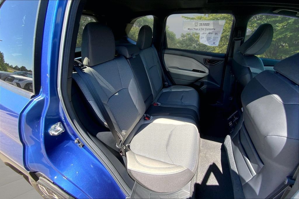 New 2026 DAYBREAK BLUE PEARL Subaru Premium image 10