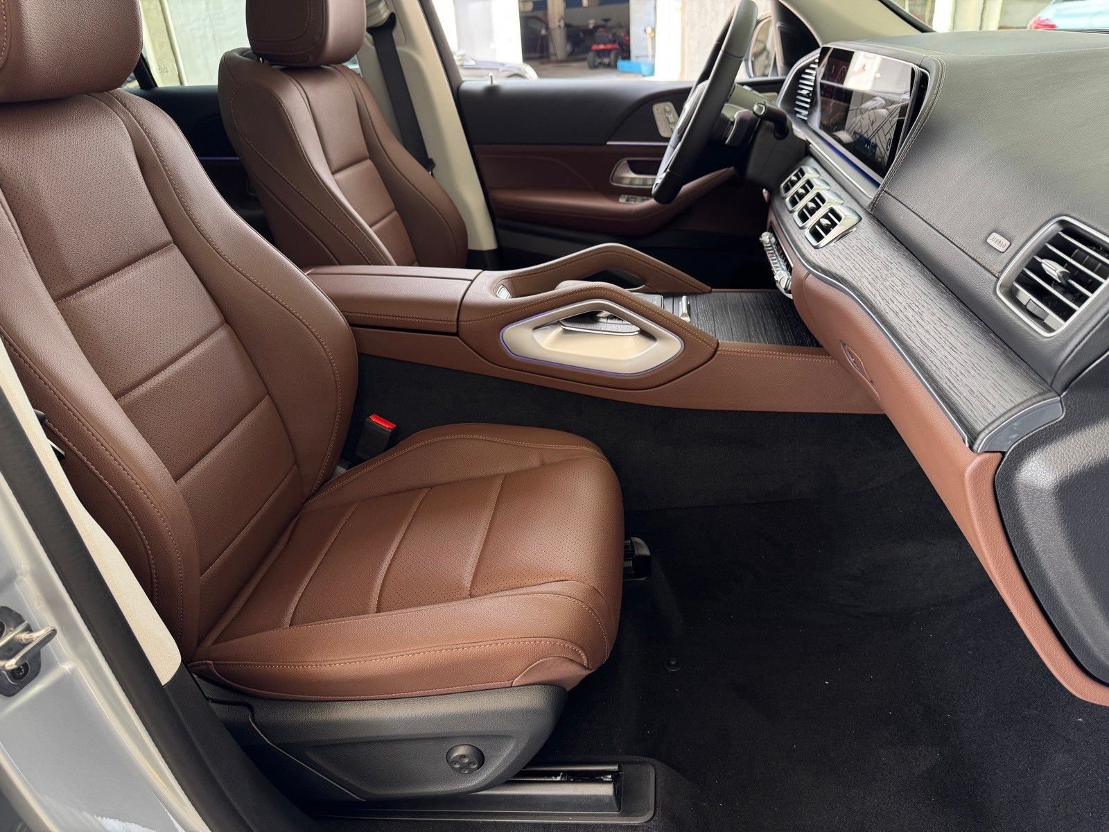 New 2026 Cirrus Silver Metallic Mercedes-Benz GLE 350 image 16