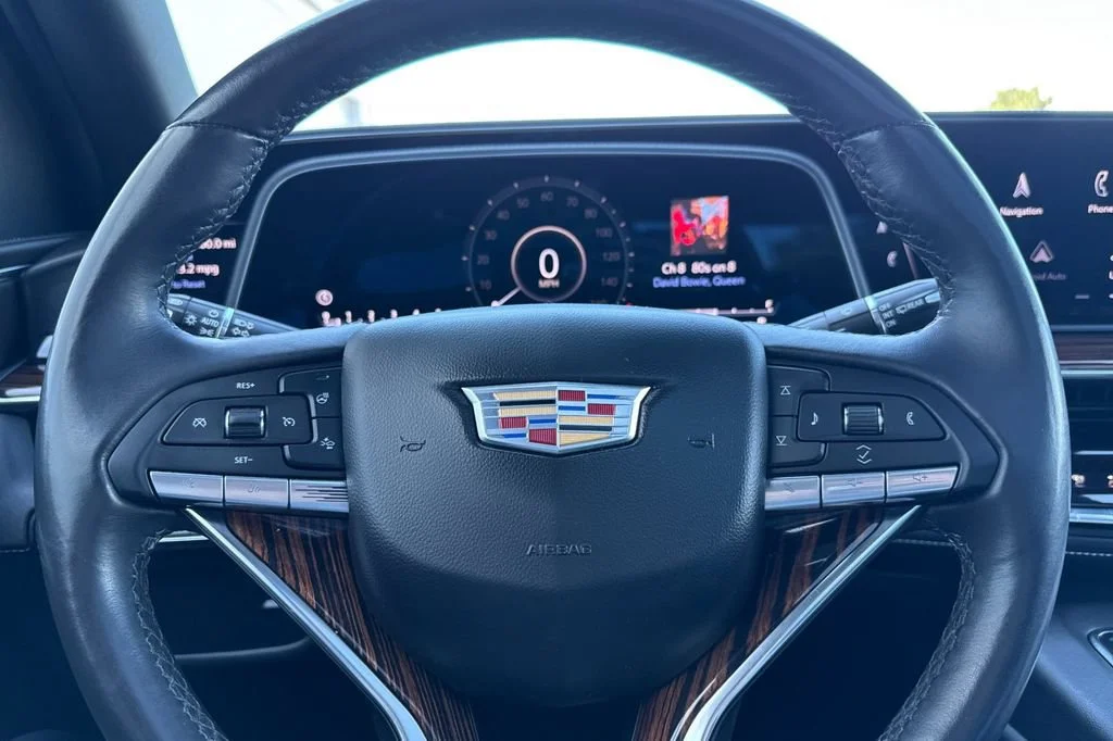 2023 Cadillac Escalade Premium Luxury - Photo 24