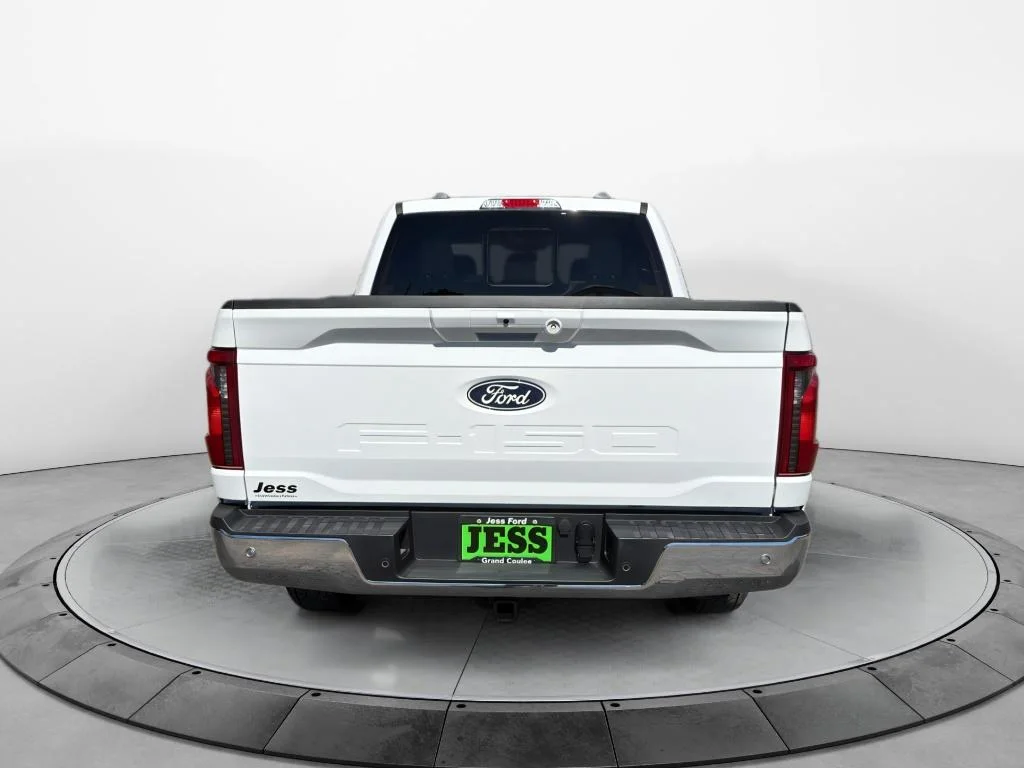 New 2026 Oxford White Ford XLT image 6