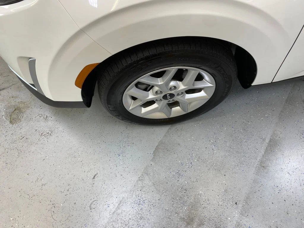 Used 2025 White Kia LX image 11