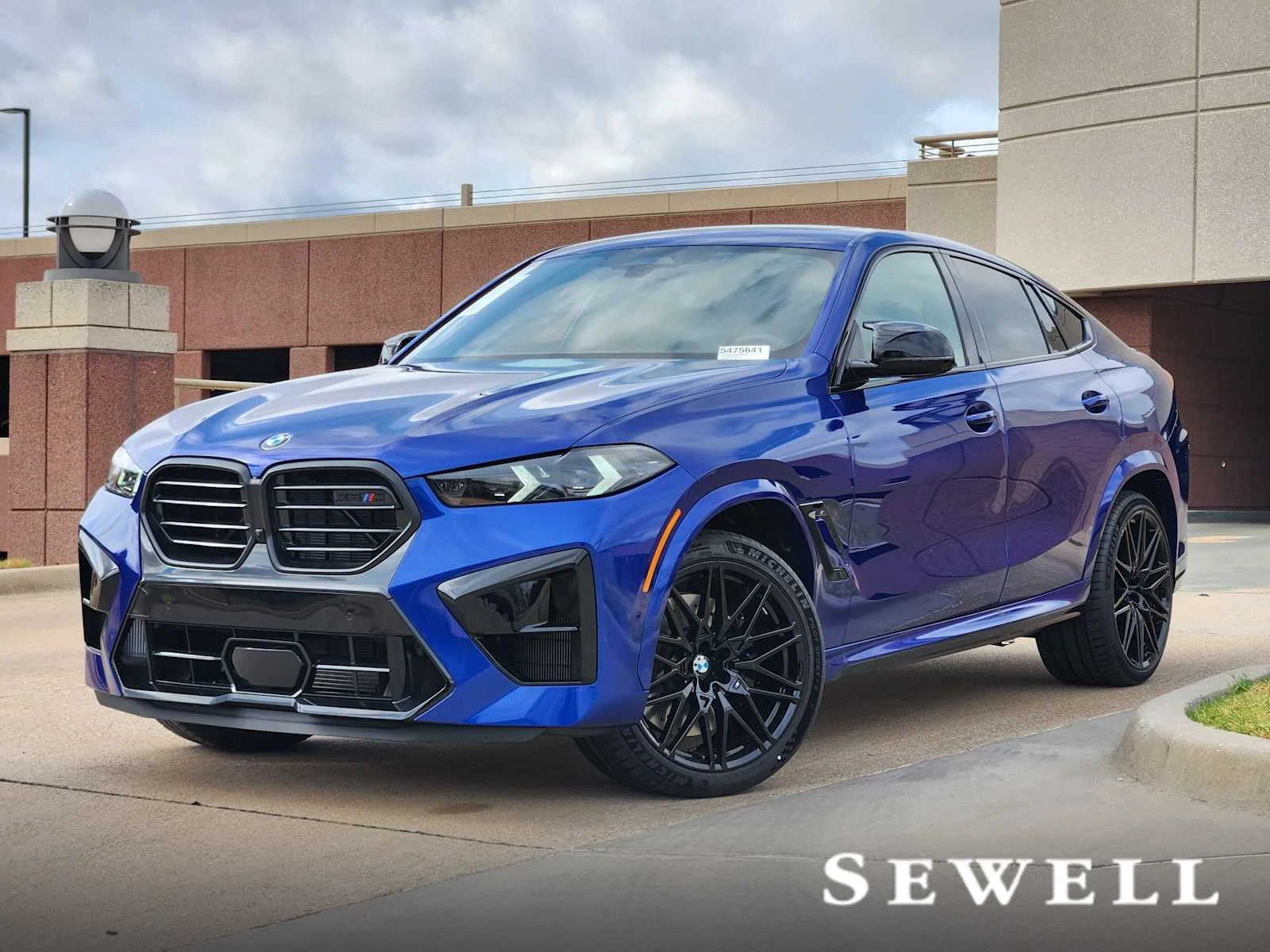 2027 BMW X6 M