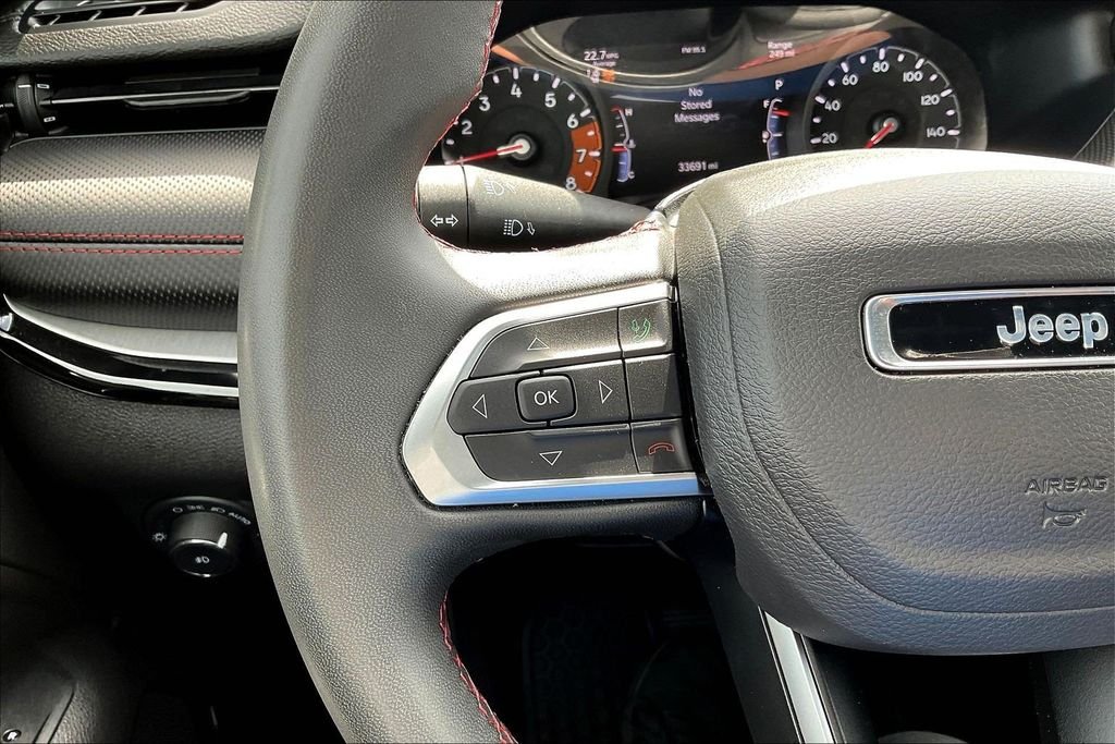 Used 2025 White Jeep Trailhawk image 14
