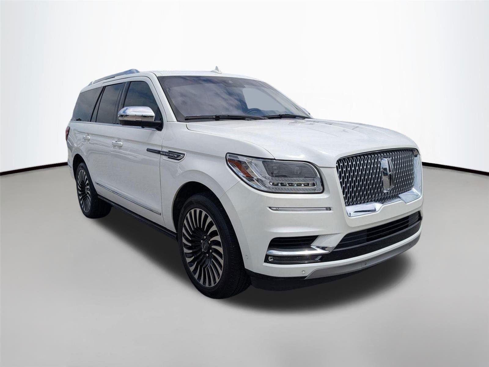 Used 2020 Pristine White Lincoln Black Label image 3