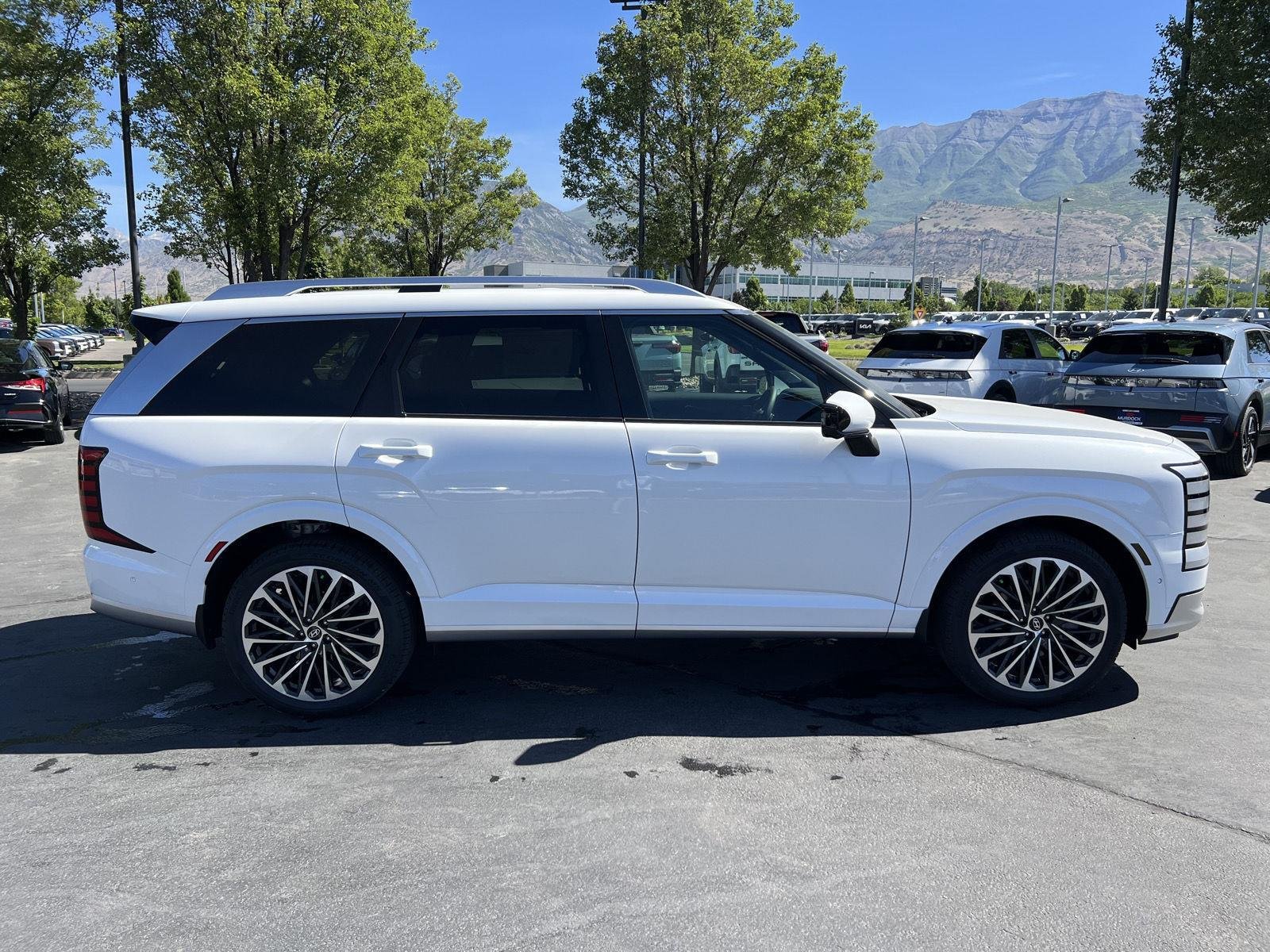 New 2026 Creamy White Pearl Hyundai Calligraphy AWD image 6