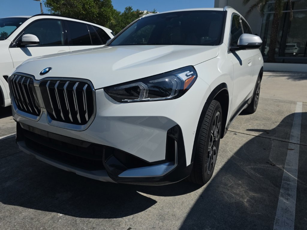 Certified Used 2023 Alpine White BMW xDrive28i image 1