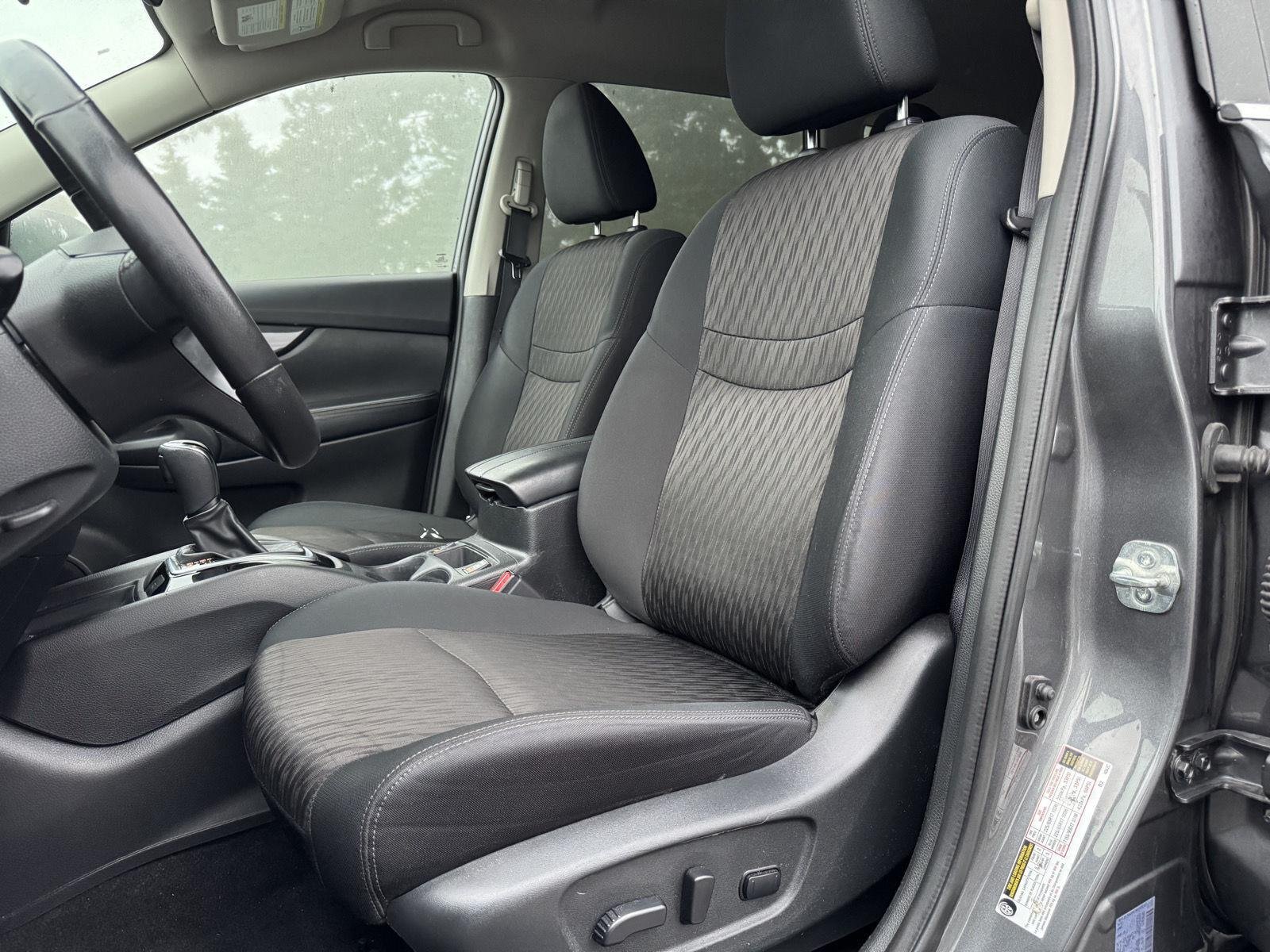 Used 2018 Gun Metallic Nissan SV image 3